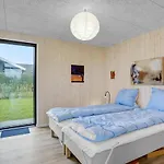 Semesterbostad Awesome In With Sauna