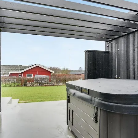 Awesome In With Sauna