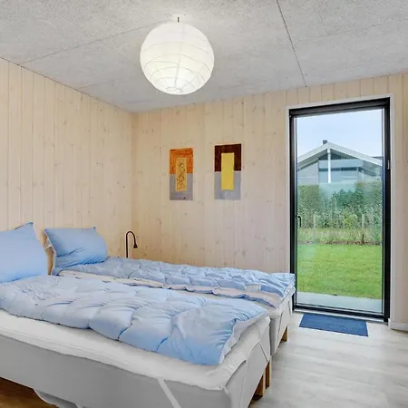 Holiday home Awesome In With Sauna *